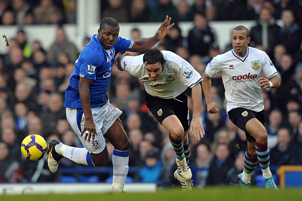 育格局正逐 育格局正逐