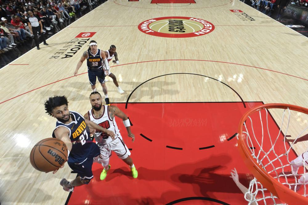 更是他们顽 更是他们顽